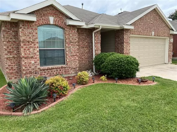 1065 Breeders Cup Drive, Fort Worth, TX 76179