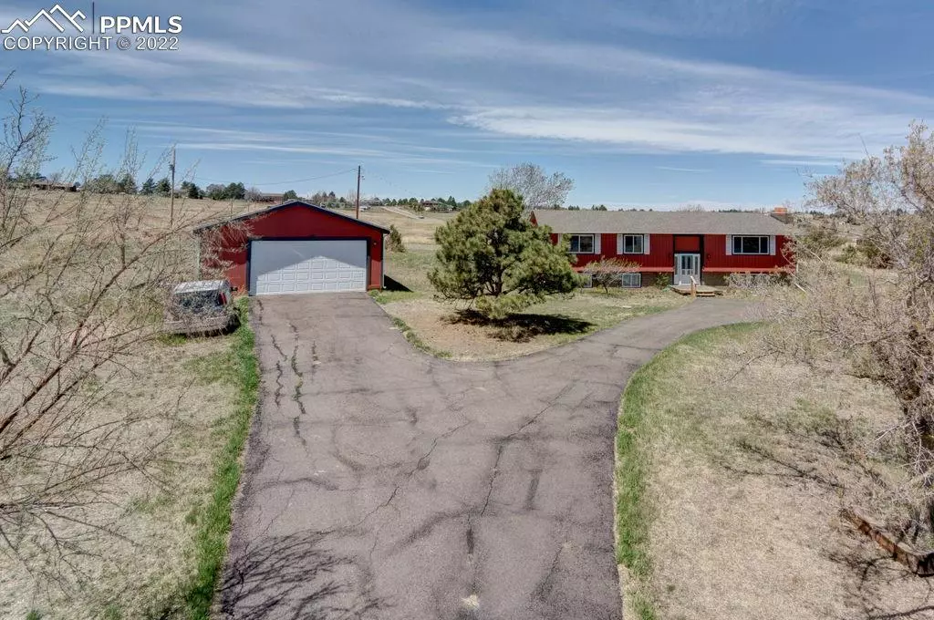 Elizabeth, CO 80107,36797 County Road 5