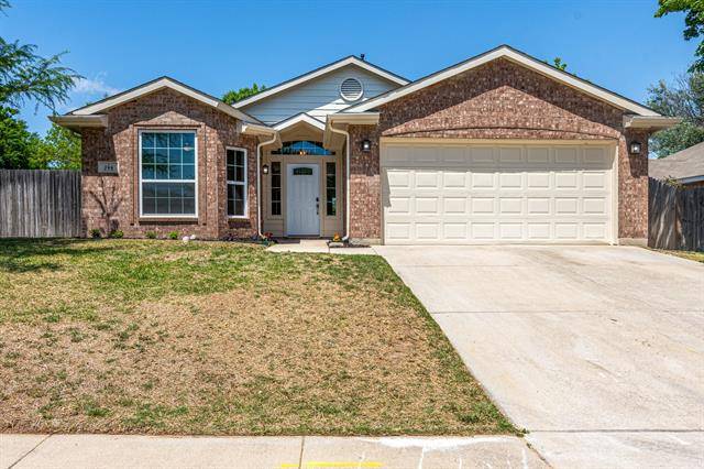 744 Raven Drive, Saginaw, TX 76131