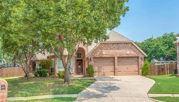 4217 Creek Hill Lane, Corinth, TX 76208