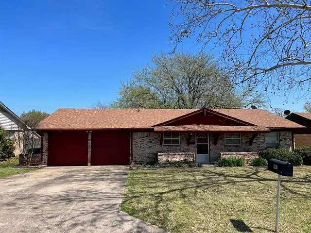 901 Patricia Drive, Sherman, TX 75090