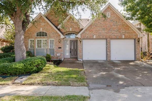 8652 Wellington Point Drive, Irving, TX 75063