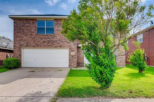 2306 Memphis Drive, Ennis, TX 75119