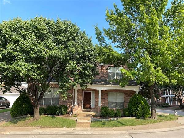 462 Richmond Street, Irving, TX 75063