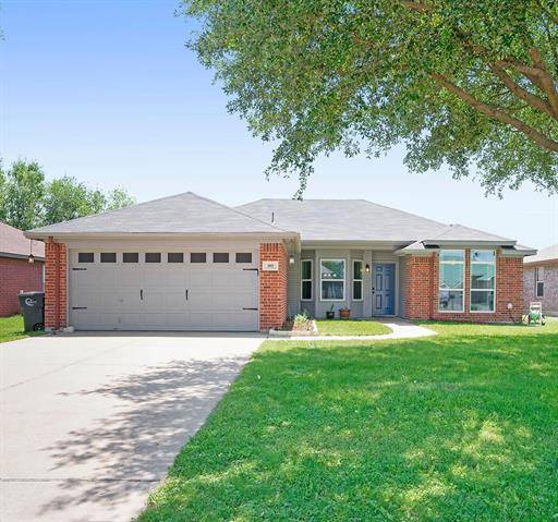 305 Odell Street, Cleburne, TX 76033