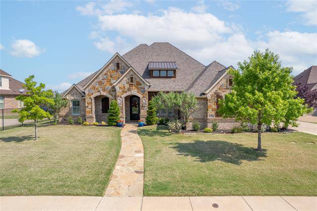 713 Crater Lake Circle, Keller, TX 76248