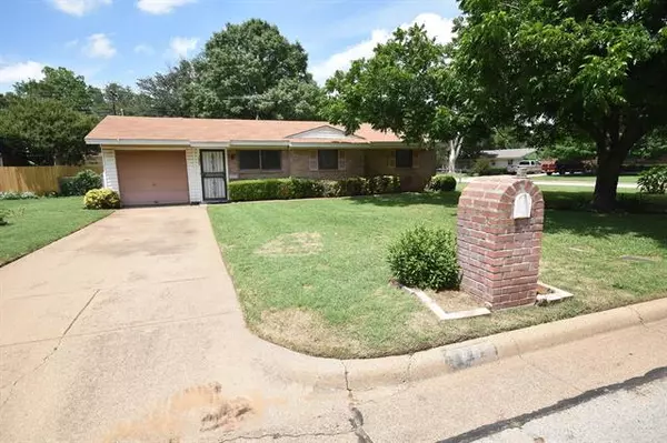 Arlington, TX 76012,1801 Mimosa Drive