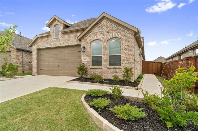 1524 Shire Drive, Aubrey, TX 76227