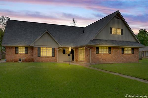 309 Burgundy Circle, Shreveport, LA 71105