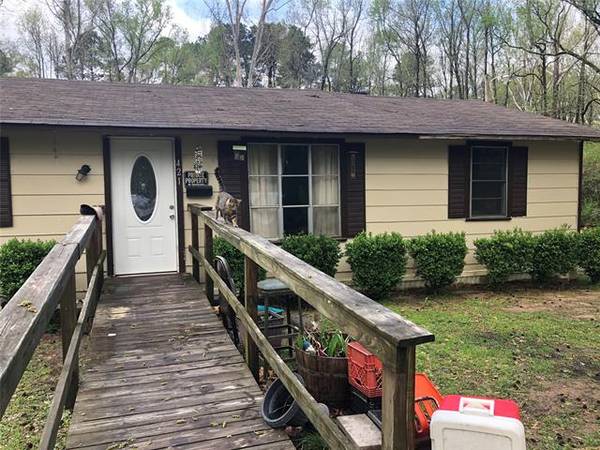 421 E Texas Avenue,  Vivian,  LA 71082