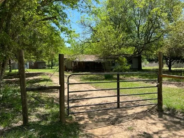 13 County Road 2395, Winnsboro, TX 75494