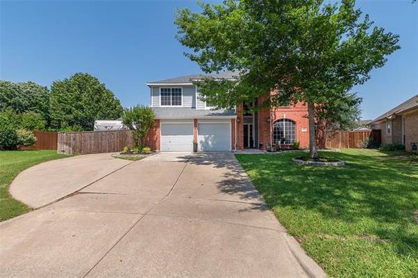 2315 Richmond Circle, Mansfield, TX 76063