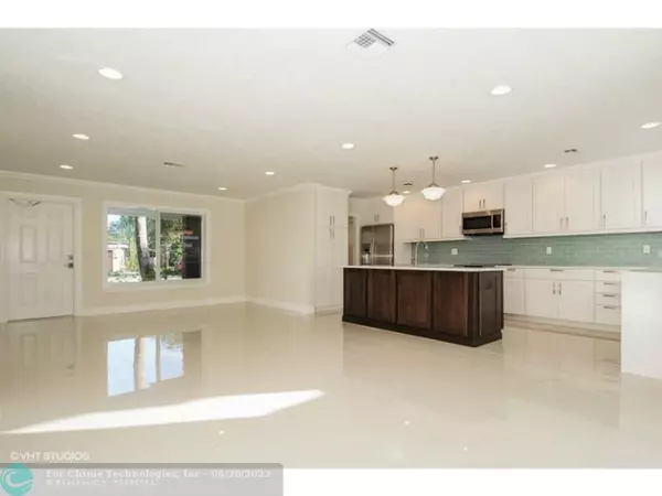 Wilton Manors, FL 33311,721 NW 29TH CT