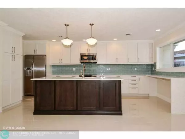 Wilton Manors, FL 33311,721 NW 29TH CT