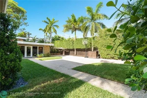 Wilton Manors, FL 33305,519 NE 25TH ST