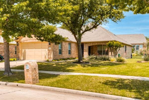 240 Pebble Beach Drive, Frisco, TX 75036