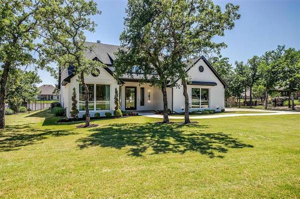 239 Sugartree Circle, Lipan, TX 76462