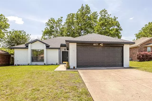 617 Thornhill Lane, Garland, TX 75040