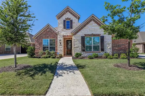 North Richland Hills, TX 76182,8005 Shadow Wood Drive