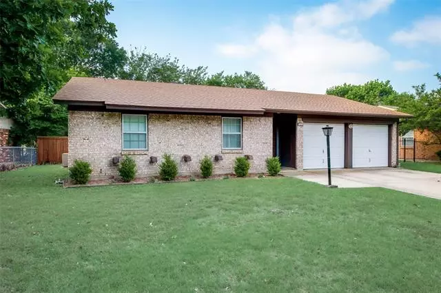 6209 Jennie Drive, Fort Worth, TX 76133