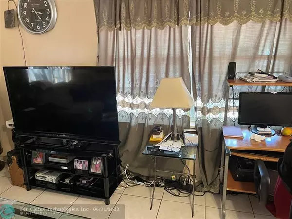 Miramar, FL 33023,6130 SW 32nd St