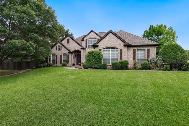 307 Clear Lake Lane, Weatherford, TX 76087