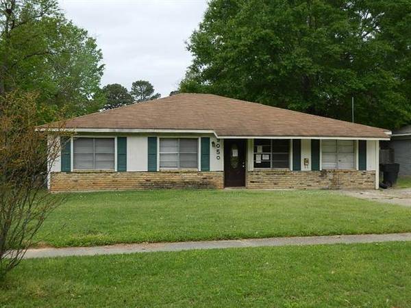 9050 Southwood Drive, Shreveport, LA 71118