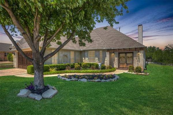 9012 Reata West Drive,  Benbrook,  TX 76126