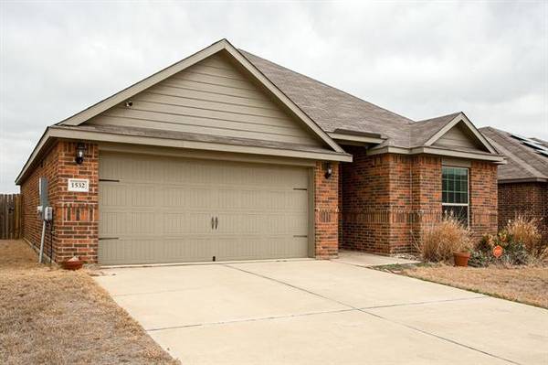 1532 Millennium Drive, Crowley, TX 76036