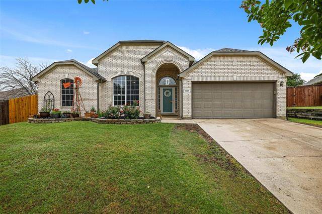 8628 Scotts Bluff Court, Fort Worth, TX 76244