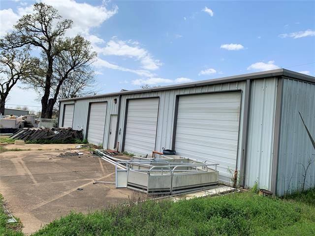 506 W Market Street, Mabank, TX 75147