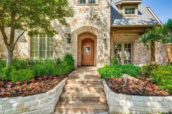 Plano, TX 75024,6616 Village Springs Drive