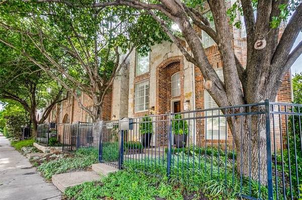 3520 Prescott Avenue, Dallas, TX 75219