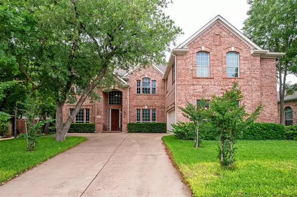 12401 Maplewood Drive, Fort Worth, TX 76244