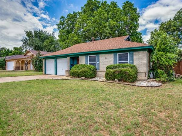 813 E Bovell Street, Crowley, TX 76036