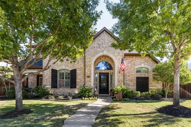 2072 Sleepy Hollow Trail, Frisco, TX 75033