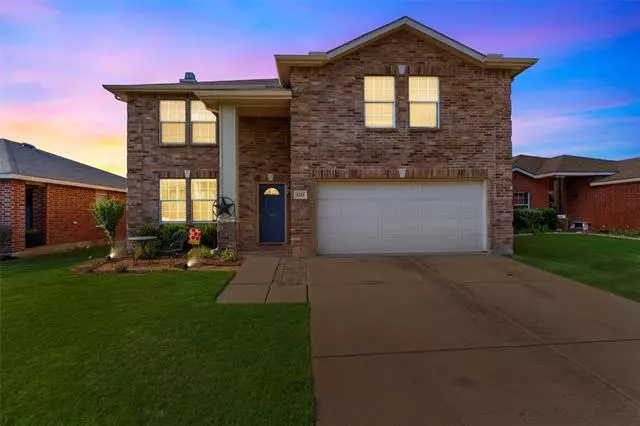 1725 Trego Drive, Fort Worth, TX 76247