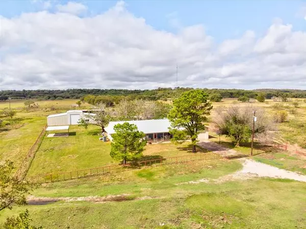 Jacksboro, TX 76458,1550 Willow Point Road