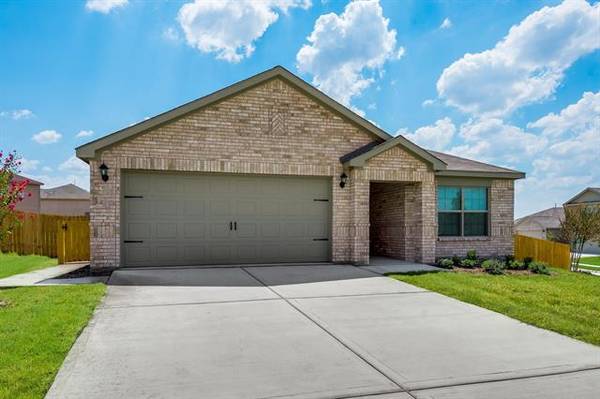 206 Switchback Hill Road, Newark, TX 76071