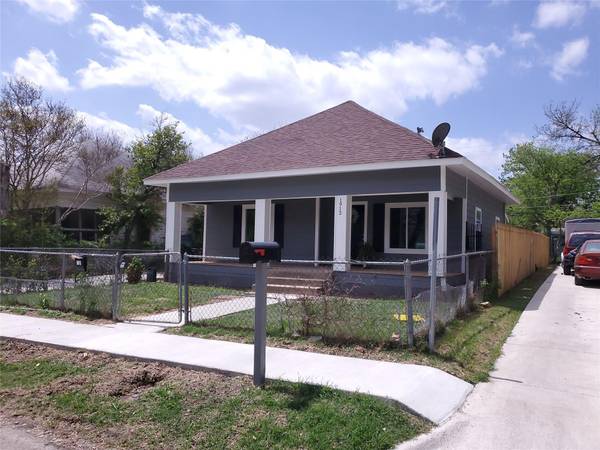 1912 Galveston Avenue,  Fort Worth,  TX 76110