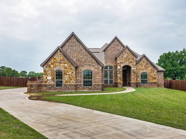 164 Mill Crossing Lane, Springtown, TX 76082