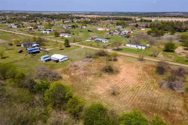 Kaufman, TX 75142,00 Bandera Loop