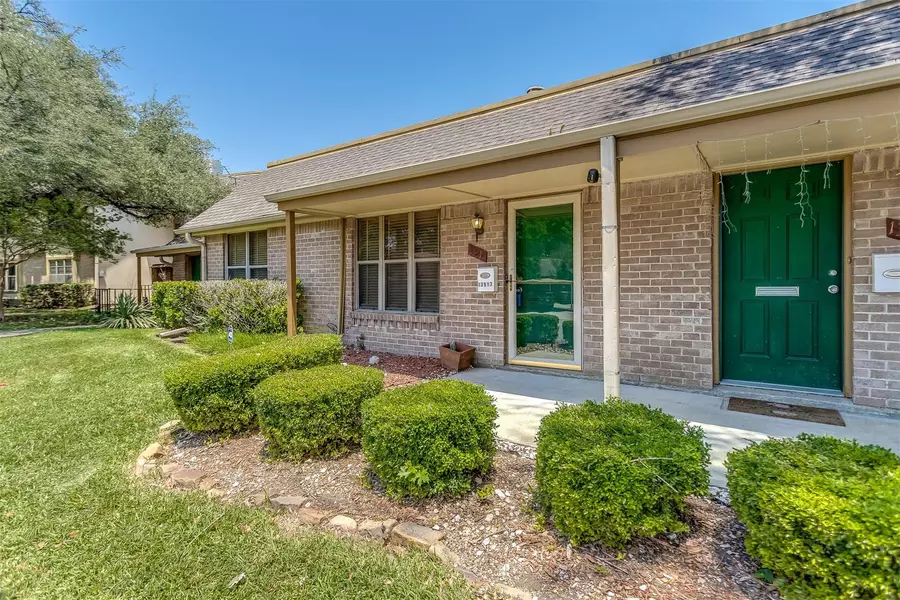 13917 Brookgreen Drive, Dallas, TX 75240