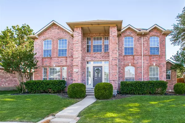 2705 Rochelle Drive, Mckinney, TX 75070