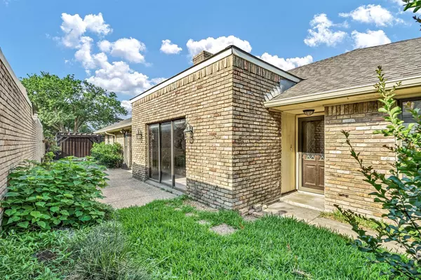 Richardson, TX 75081,430 River Oaks Lane