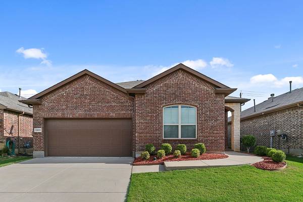 5809 Glenwood Drive, Denton, TX 76208