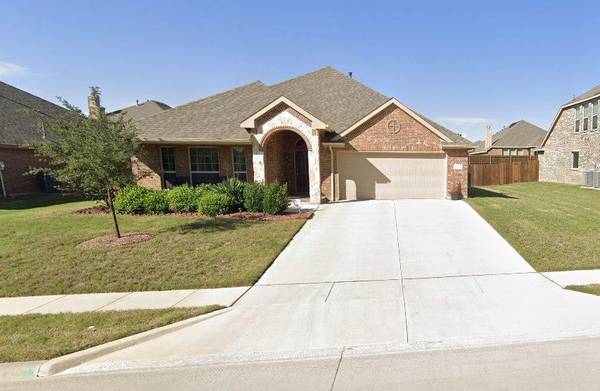 1103 Crest Ridge Drive, Glenn Heights, TX 75154