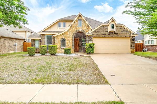 4209 Poppy Drive, Mansfield, TX 76063