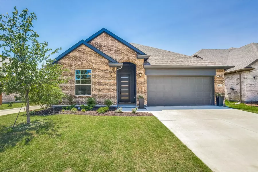 4872 Monte Verde Drive, Fort Worth, TX 76244