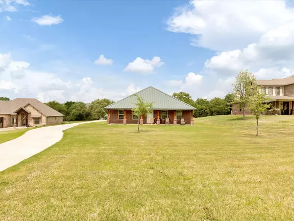 Cleburne, TX 76033,1105 Riverwood Trail